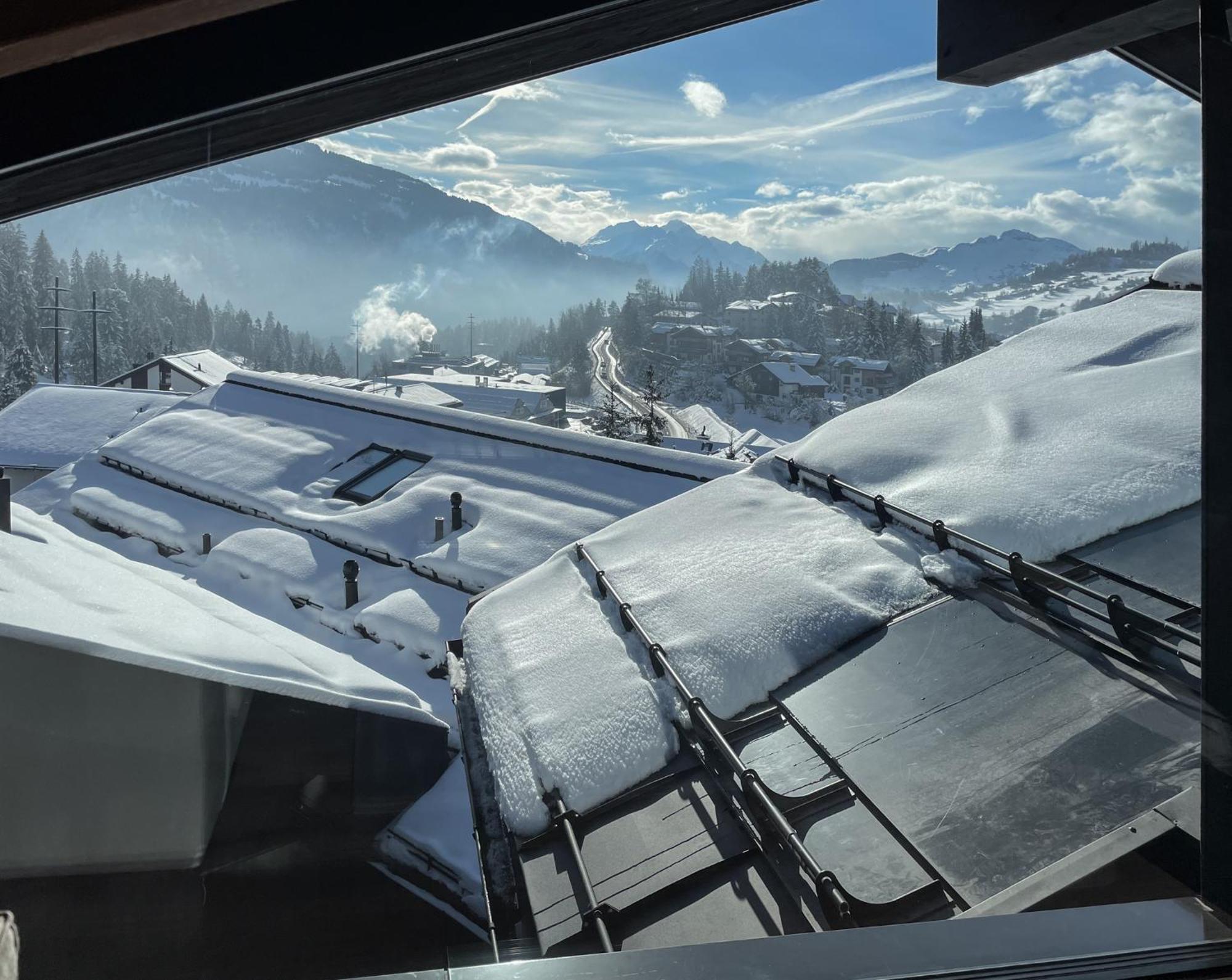 Black Summit Boutique Resort Laax Luaran gambar