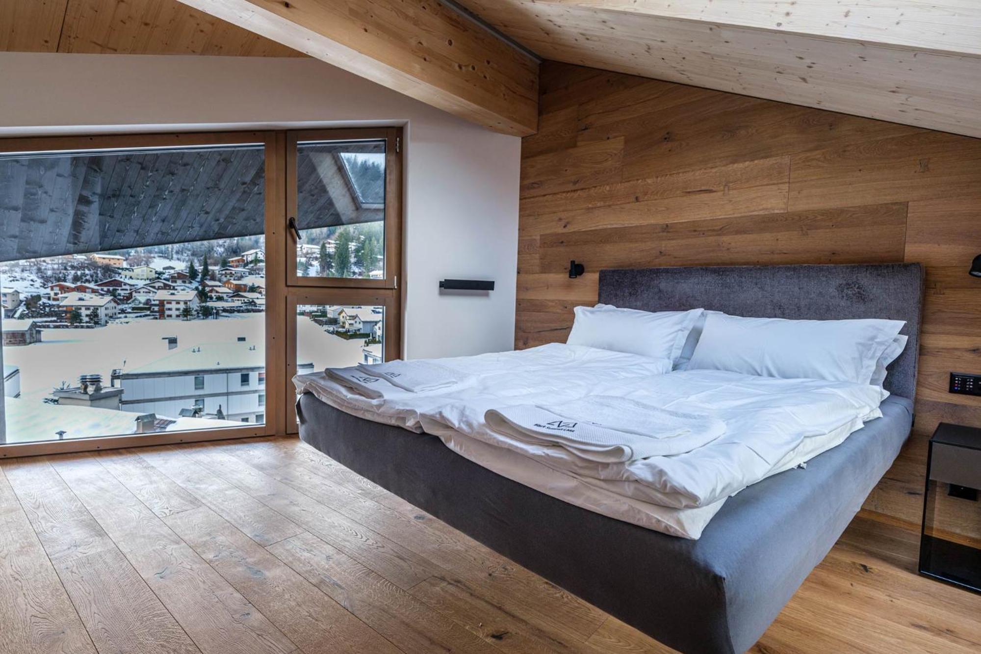 Black Summit Boutique Resort Laax Luaran gambar