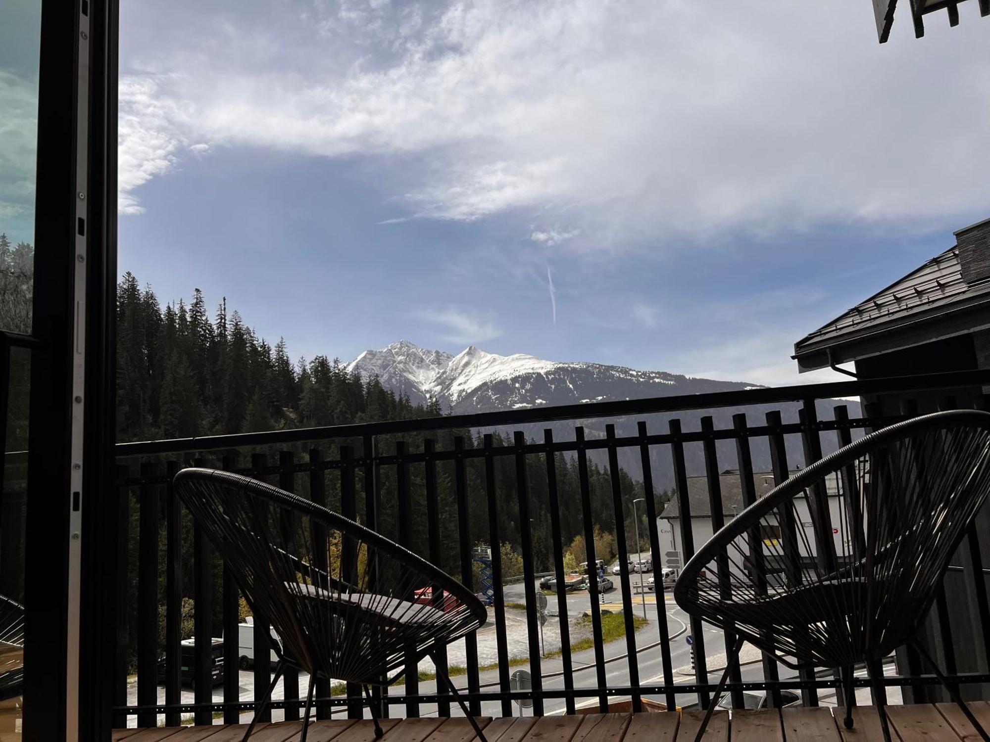 Black Summit Boutique Resort Laax Luaran gambar