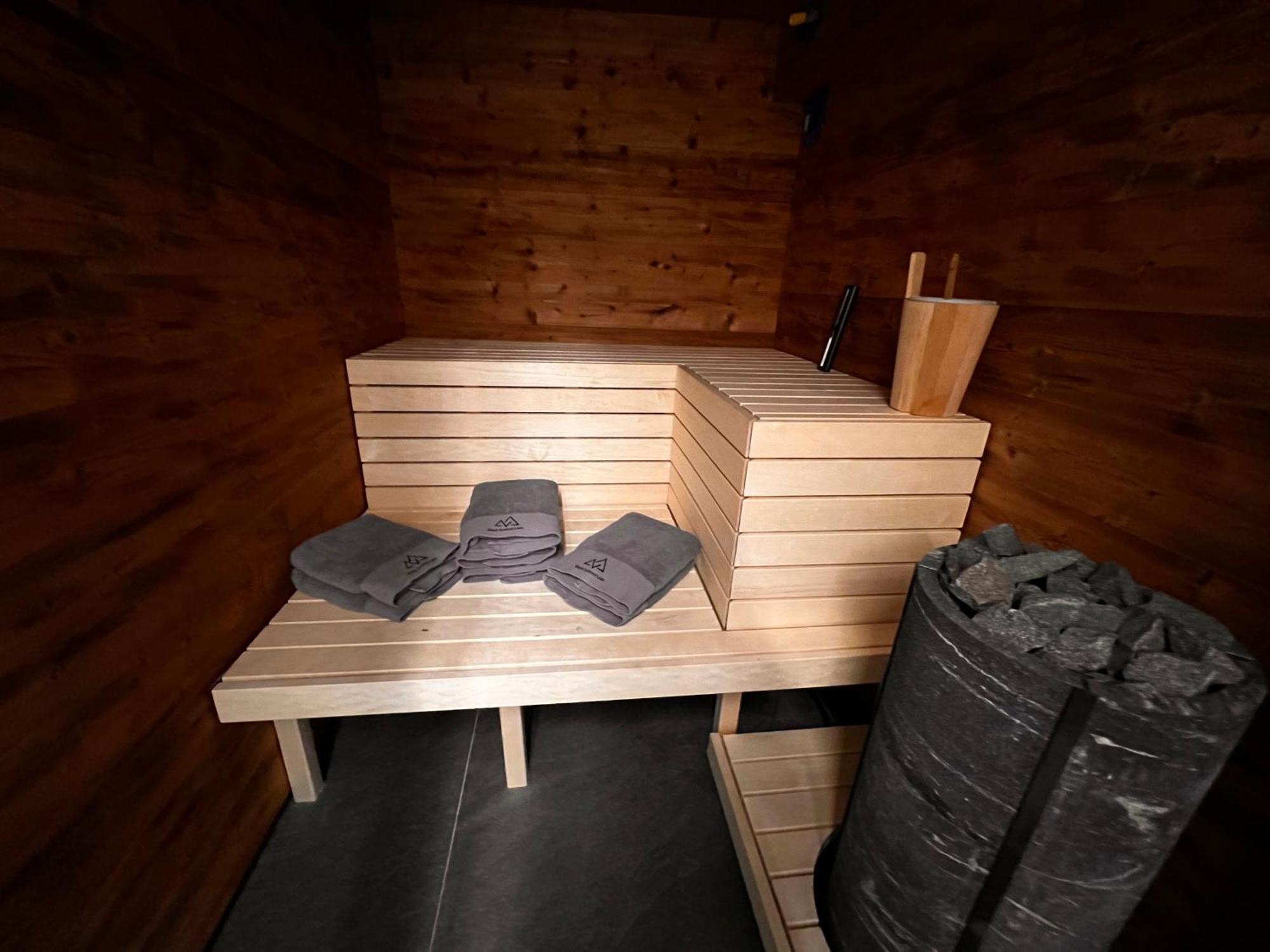 Black Summit Boutique Resort Laax Luaran gambar
